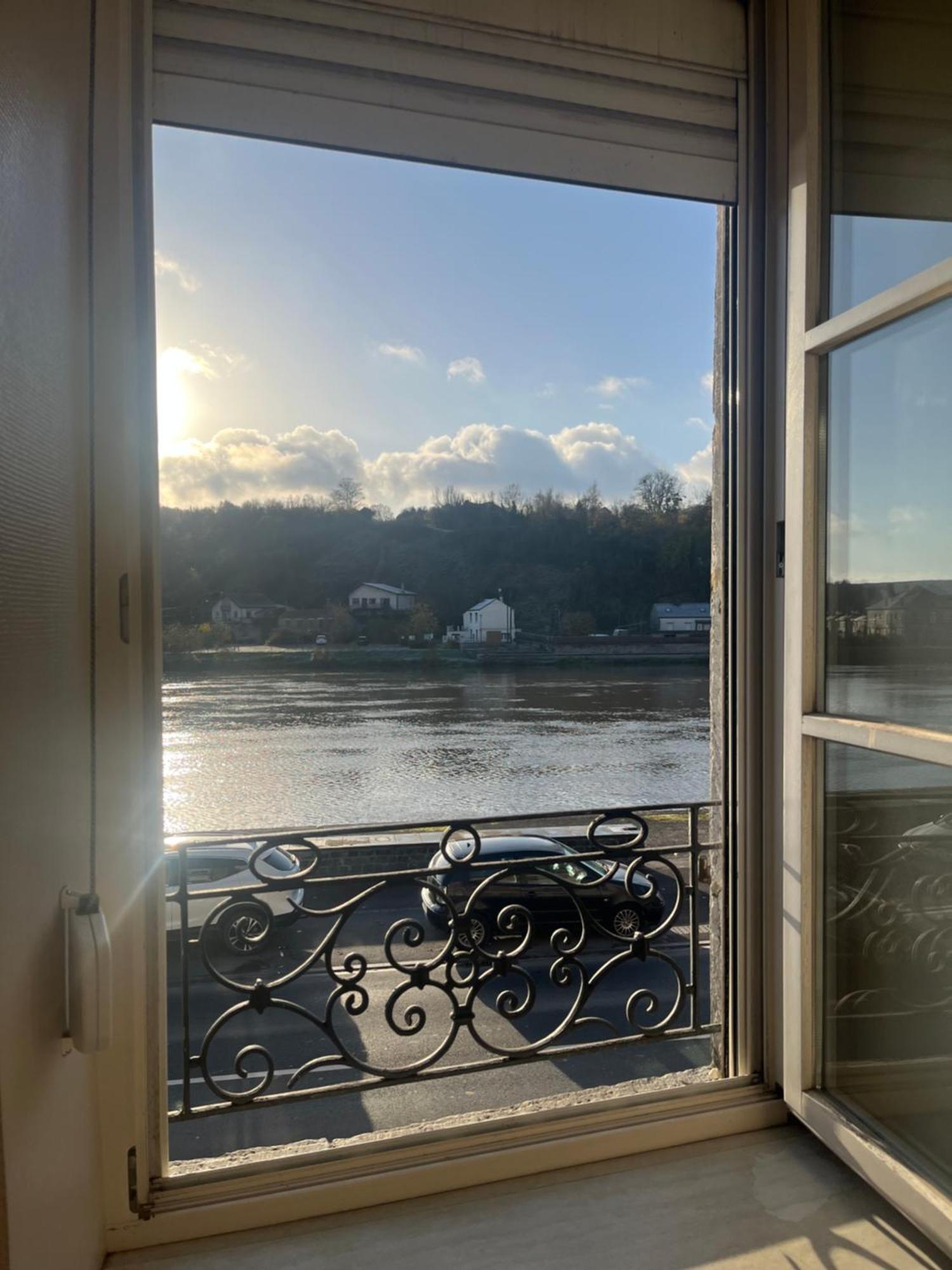 Hotel Le Roosevelt Givet Eksteriør bilde